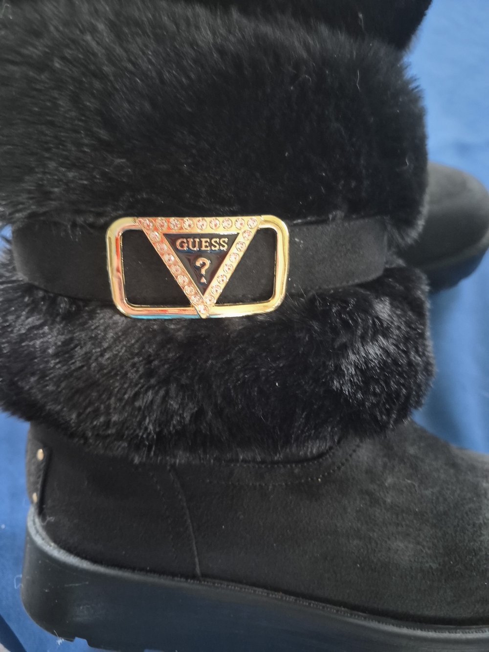 GUESS Black Faux Fur Winter Boots with Gold Logo Size 8 Womens.